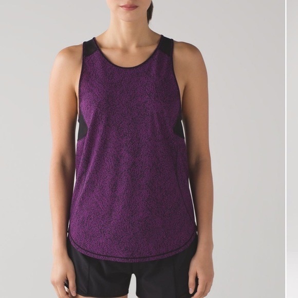lululemon athletica Tops - Lululemon Purple Sculpt Mesh Tank II Size 6